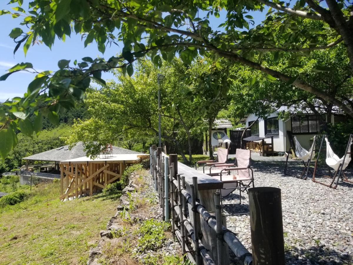 Guesthouse En Ochi Esterno foto